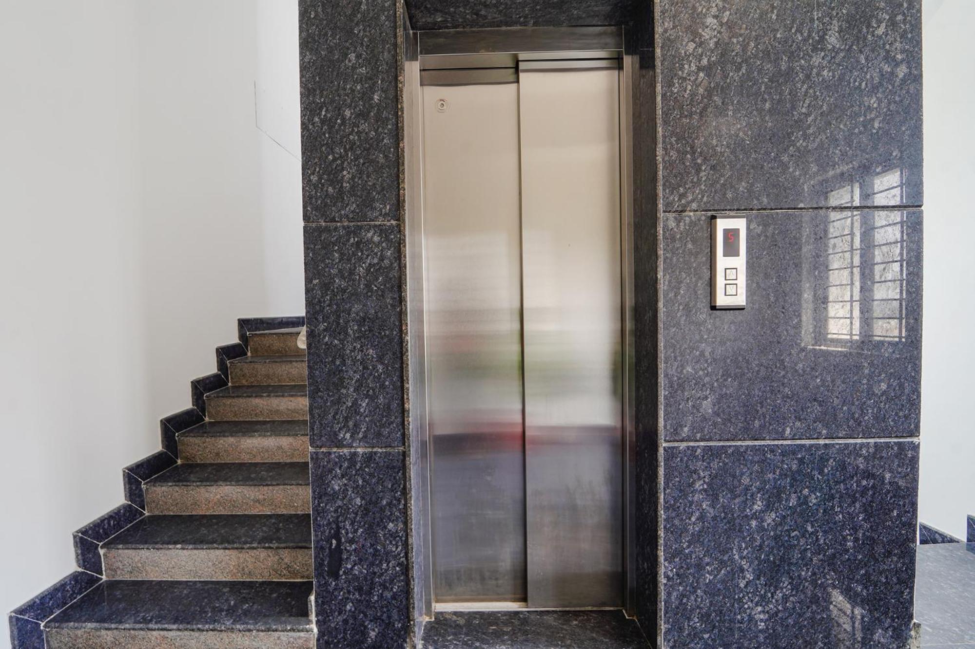 Fabhotel Metro Suites - Nr Esi Hospital Bangalore Dış mekan fotoğraf