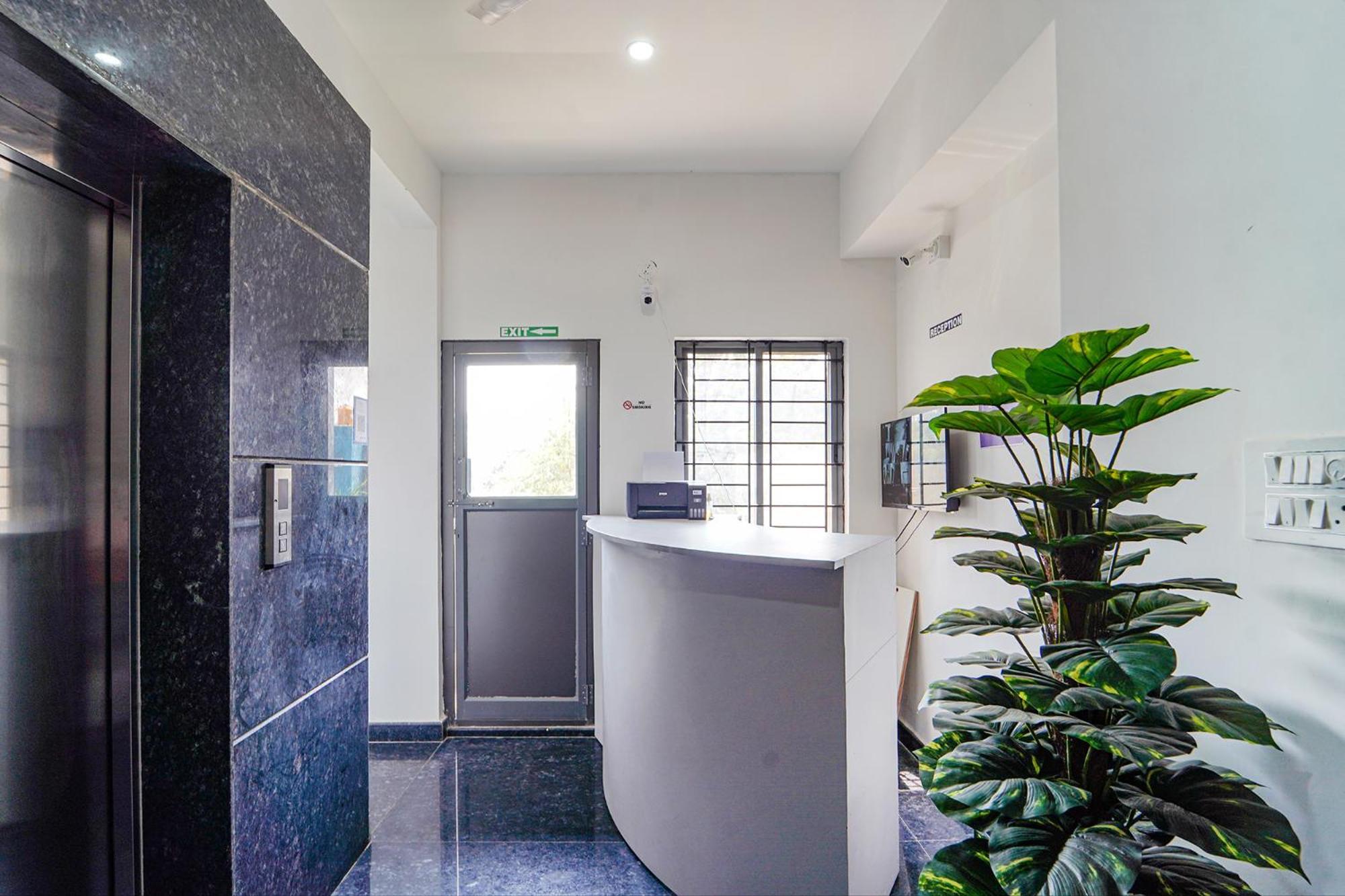 Fabhotel Metro Suites - Nr Esi Hospital Bangalore Dış mekan fotoğraf